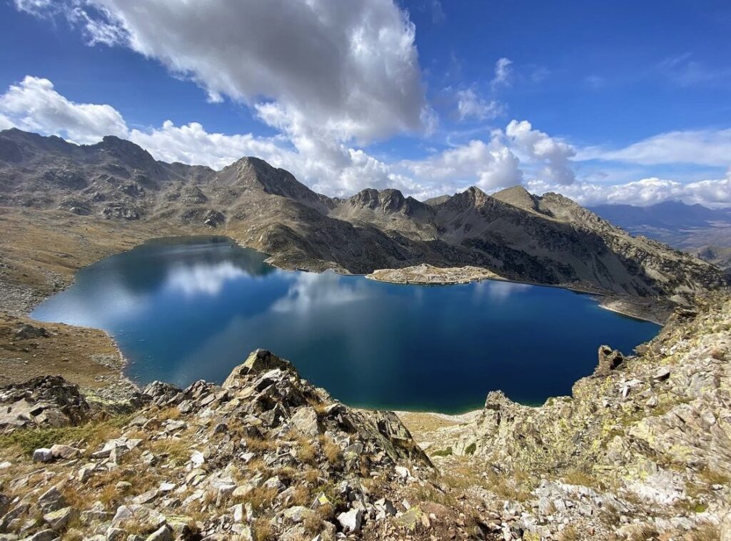 Senderismo_Lago near Biescas