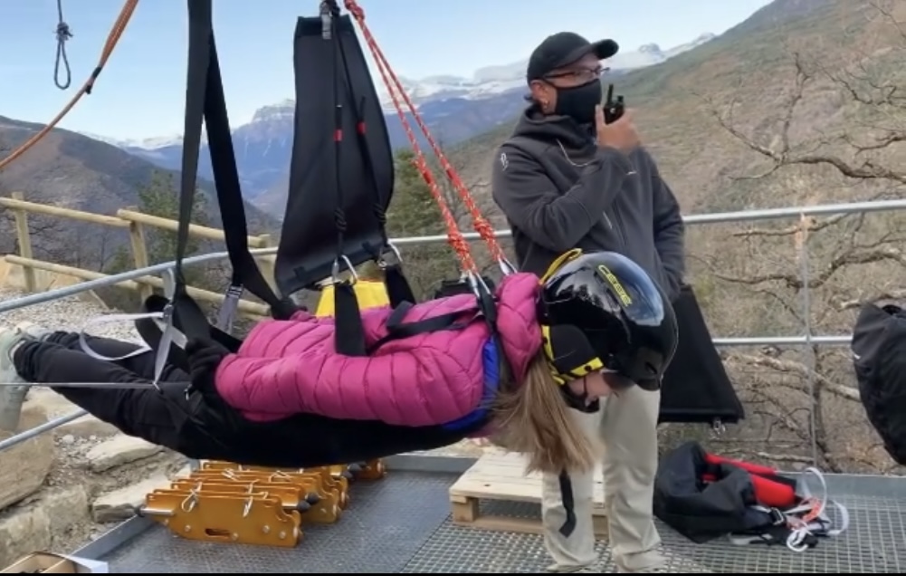 Zip line Pyrenees Central_Biescas